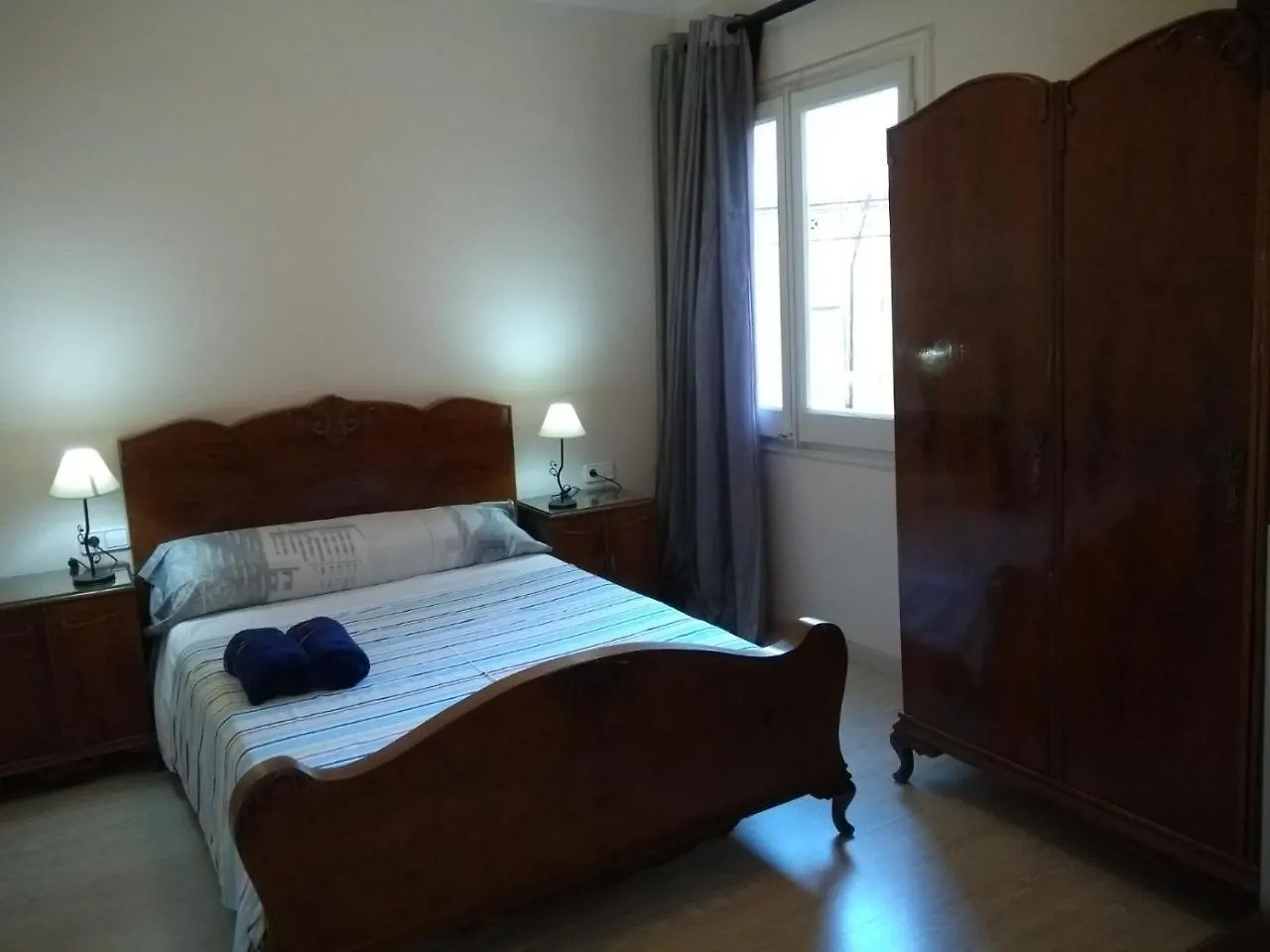 Gaudi Apartments برشلونة إسبانيا